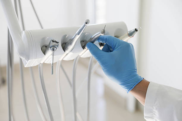 Professional Emergency Dentist technician working in Escanaba, MI